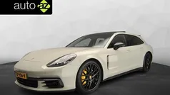 Zwart Gebruikt 2018 Porsche Panamera S E-Hybrid Sport Turismo Sedan | € 61.900 (Super prijs)