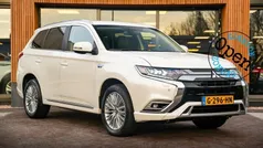 Gebruikt 2019 Mitsubishi Outlander Intense SUV | € 18.900 (Goede deal)