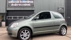 Gebruikt 2003 Toyota Yaris Sol Hatchback | € 2.295 (Eerlijke prijs)