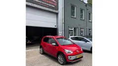 Rood Gebruikt 2014 VW cross up! Hatchback | € 5.950 (Eerlijke prijs)