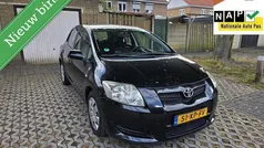 Gebruikt 2007 Toyota Auris Terra Hatchback | € 3.294 (Eerlijke prijs)