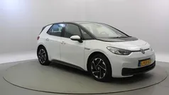 Wit Gebruikt 2021 VW ID.3 Life Hatchback | € 16.845 (Eerlijke prijs)