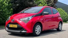 Rood Gebruikt 2018 Toyota Aygo Hatchback | € 6.950 (Eerlijke prijs)
