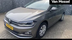 Grijs Gebruikt 2020 VW Polo Comfortline Hatchback | € 15.400 (Eerlijke prijs)