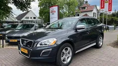 Grijs Gebruikt 2012 Volvo XC60 R-Design SUV | € 15.950 (Eerlijke prijs)
