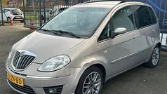Beige Gebruikt 2008 Lancia Musa MPV | € 1.988 (Eerlijke prijs)
