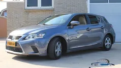 Grijs Gebruikt 2014 Lexus CT200h Hatchback | € 13.790 (Eerlijke prijs)