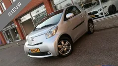 Grijs Gebruikt 2011 Toyota iQ Hatchback | € 8.450 (Eerlijke prijs)