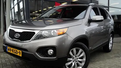 Grijs Occasion 2009 Kia Sorento SUV | € 8.445 (Eerlijke prijs)