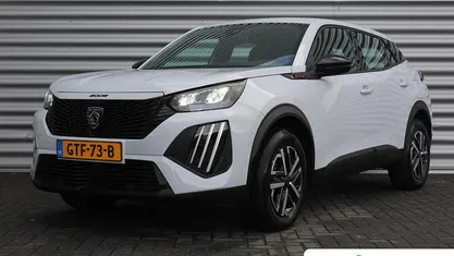 Wit Gebruikt 2024 Peugeot 2008 Active SUV | € 25.895 (Goede deal)