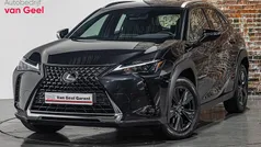 Gebruikt 2023 Lexus UX 250h SUV | € 34.895 (Eerlijke prijs)