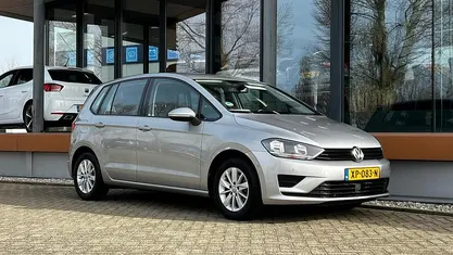 Occasion VW Golf Sportsvan Highline 110 PK (80 kW) 2015 Grijs MPV