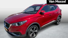 Rood Gebruikt 2020 MG ZS Luxury Sedan | € 15.495 (Eerlijke prijs)
