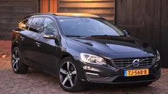 Gebruikt 2015 Volvo V60 Momentum Stationwagen | € 6.450 (Eerlijke prijs)