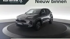 Grijs Gebruikt 2022 Toyota Yaris Cross SUV | € 27.250 (Eerlijke prijs)