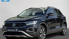 Zwart Gebruikt 2025 VW T-Roc Edition SUV | € 34.940 (Eerlijke prijs)