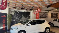 Wit Gebruikt 2022 Dacia Sandero Hatchback | € 13.990 (Super prijs)