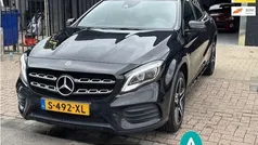 Zwart Gebruikt 2017 Mercedes GLA200 AMG SUV | € 18.790 (Eerlijke prijs)