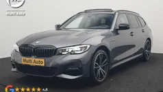 Grijs Gebruikt 2021 BMW 330e M Sport Stationwagen | € 34.430 (Eerlijke prijs)
