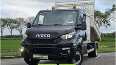 Zwart Gebruikt 2016 Iveco Daily Van | € 16.700 (Goede deal)