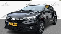Zwart Gebruikt 2024 Dacia Sandero Expression Hatchback | € 18.950 (Eerlijke prijs)
