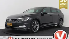 Zwart Gebruikt 2017 VW Passat Edition Stationwagen | € 19.199 (Eerlijke prijs)