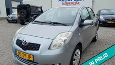Grijs Gebruikt 2007 Toyota Yaris Sol Hatchback | € 3.950 (Eerlijke prijs)