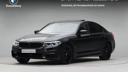 Zwart Occasion 2019 BMW 530e M Sport Sedan | € 28.950 (Eerlijke prijs)