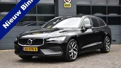 Gebruikt 2019 Volvo V60 Momentum Stationwagen | € 27.450 (Eerlijke prijs)