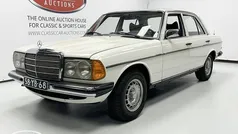 Gebruikt 1977 Mercedes 230 Sedan | € 11.500