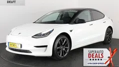 Gebruikt 2020 Tesla Model 3 RWD Sedan | € 19.990 (Eerlijke prijs)