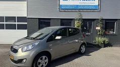 Grijs Gebruikt 2013 Kia Venga Hatchback | € 8.888 (Eerlijke prijs)
