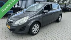 Grijs Gebruikt 2011 Opel Corsa Cosmo Hatchback | € 1.950 (Super prijs)
