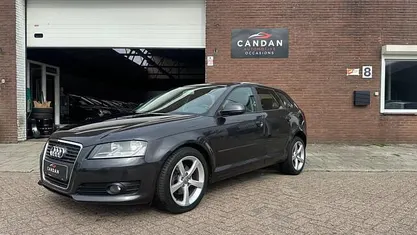 Gebruikt 2009 Audi A3 Sportback Attraction Hatchback | € 2.999 (Eerlijke prijs)
