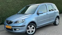Blauw Gebruikt 2003 Mazda 2 Touring MPV | € 2.500 (Eerlijke prijs)