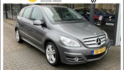 Occasion Mercedes B180 Business 116 PK (85 kW) 2011 MPV