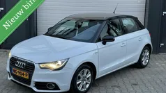 Wit, metallic lak Gebruikt 2012 Audi A1 Sportback Attraction Hatchback | € 8.995 (Eerlijke prijs)
