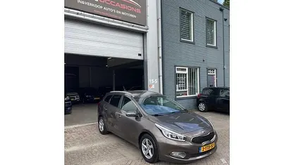 Bruin Gebruikt 2014 Kia Ceed Sportswagon Stationwagen | € 6.950 (Eerlijke prijs)