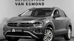 Grijs Gebruikt 2022 VW T-Roc Style SUV | € 29.999 (Eerlijke prijs)