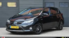 Toyota Auris Hybrid