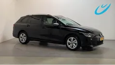 Zwart Gebruikt 2021 VW Golf VIII Life Stationwagen | € 16.650 (Eerlijke prijs)