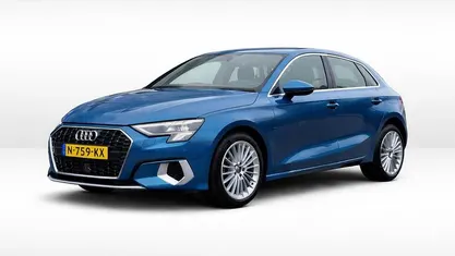 Occasion Audi A3 Sportback Business 111 PK (81 kW) 2021 Blauw Hatchback