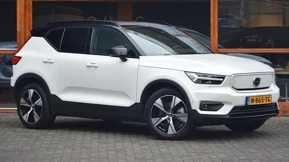 Wit Occasion 2021 Volvo XC40 Pro SUV | € 26.950 (Goede deal)