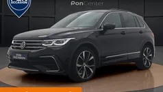 Zwart Gebruikt 2021 VW Tiguan R-line SUV | € 29.950 (Eerlijke prijs)