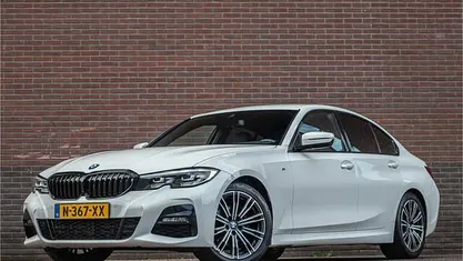 Occasion 2021 BMW 318 M Sport Sedan | € 27.950 (Eerlijke prijs)