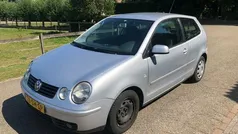 Grijs Gebruikt 2003 VW Polo Hatchback | € 790 (Eerlijke prijs)