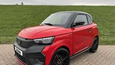 Rood Nieuw 2025 Ligier JS50 Hatchback | € 21.995 (Goede deal)