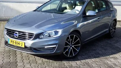 Occasion 2017 Volvo V60 Stationwagen | € 14.440 (Eerlijke prijs)