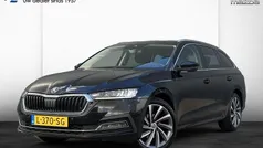 Zwart Gebruikt 2021 Skoda Octavia Business Line Stationwagen | € 19.450 (Eerlijke prijs)