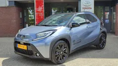 Blauw Nieuw 2025 Toyota Aygo Design Hatchback | € 24.900 (Eerlijke prijs)